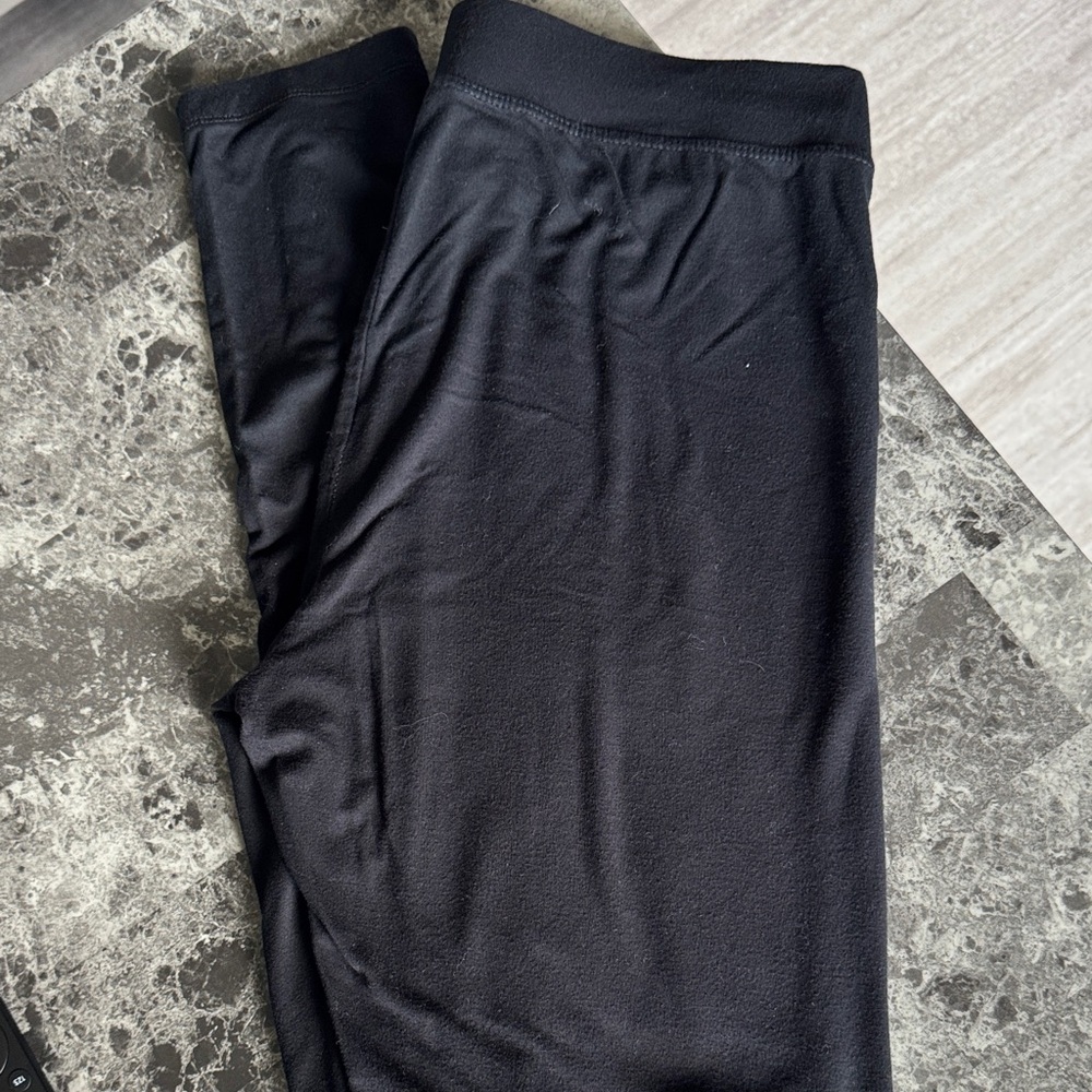 Super soft leggings by a new day. Size medium